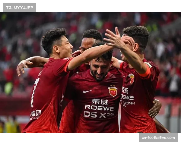 上海海港补时绝杀云南玉昆 卫冕冠军艰难实现积分转正